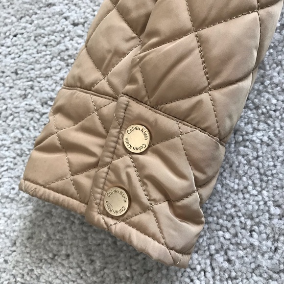 Calvin Klein Quilted Jacket with Detachable Hood - Picture 7 of 8